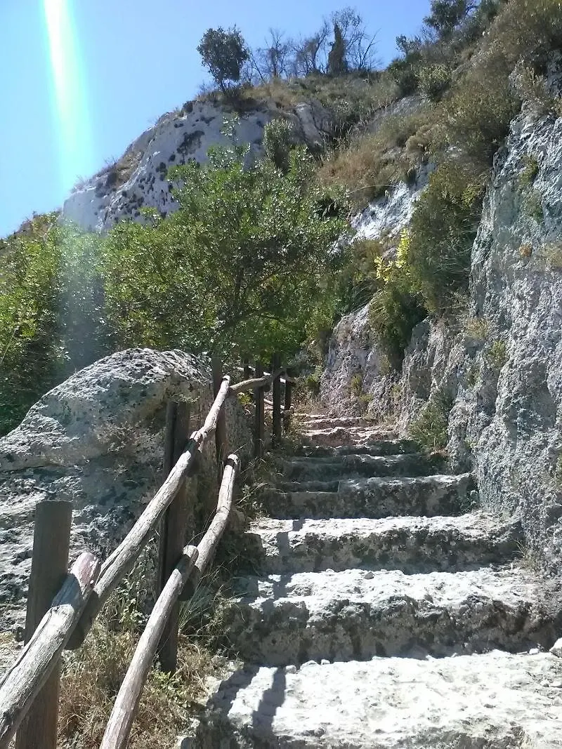 U' Iazzu Panzió Avola